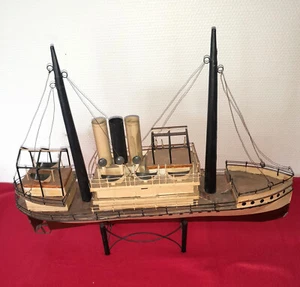 Altes Blechschiff, Dampfer, Handarbeit - Bild 1 von 13