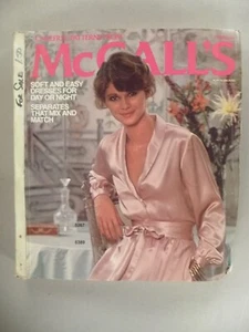 McCall's Patterns CATALOG - 1978 ~~ Giant STORE COUNTER PATTERN BOOK - Bild 1 von 8