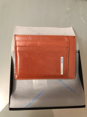 PIQUADRO PORTACARTE DI CREDITO IN PELLE NUOVO!!!!! - Immagine 1 di 3