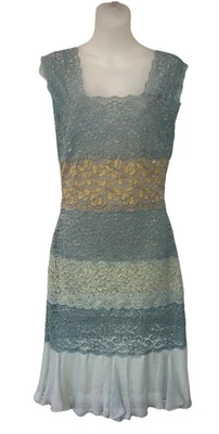 ESTATE VTG Designer Mint Green Floral Lace & Silk Sheath Dress~XS~Needs Slip - Image 1 of 4