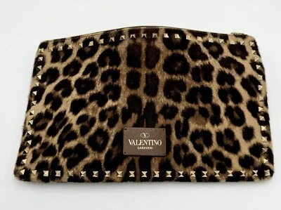 BLUTCH VALENTINO ROCKSTUD ESTAMPADO LEOPARDO Foto 1 de 4