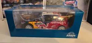 1/18 Citroën C4 WRC Sébastien Loeb Tour de Corse 2008 Altaya - Foto 1 di 6