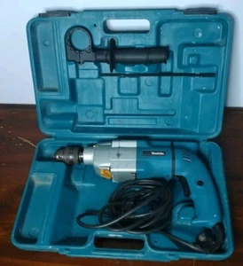 Makita HP2032, 110v, Percussion Hammer Drill. 720w, 2 Speed, 2900RPM. 1/2" Chuck - Picture 1 of 10