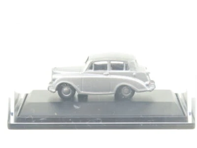 Oxford Diecast 76105004 Ford Anglia Grigio Bianco Tettuccio 1.76 Scala IN - Immagine 1 di 3