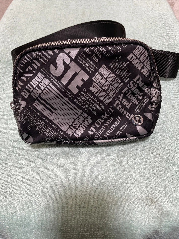 Lululemon LU9BGXS Women's O/S Black/Silver Manifesto Print Everywhere Belt Bag