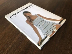 1999 Paco Rabanne por Lydia Kamitsis in Spanish Poligrafa Universo de la Moda - Bild 1 von 18