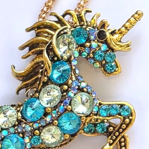 Betsey Johnson Halskette Einhorn Anhänger Strass goldfarben Kette - Bild 1 von 12