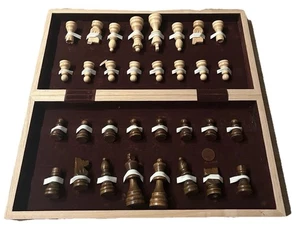 Schachspiel aus Holz ca. 39*37 cm Vintage Schachfiguren Filz KH 7cm Neuwertig - Bild 1 von 22