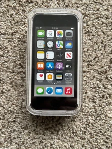 Genuine Apple iPod touch 4th Generation White 32 GB MD058LL/A AAC MP3 Player New - Picture 1 of 7
