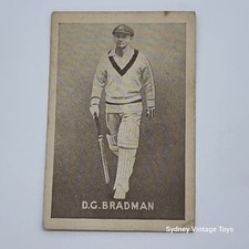 1937 GRIFFITHS BROTHERS BLACK CROW COUGH DROPS DON BRADMAN TRADE CARD