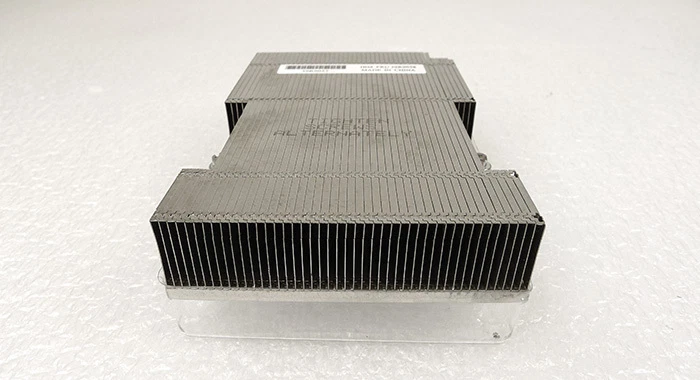 IBM-39R9058-HEAT SINK XSERIES 336 D1X, DAX 39R9057 - Image 1 of 1