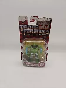 Transformers Autobot Skids Revenge Of The Fallen Deluxe Class New - Picture 1 of 9