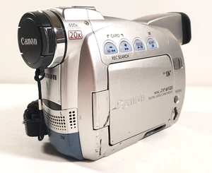 Canon ZR65mc Mini DV Digital Video Recorder Camcorder Only - For Parts or Repair - Picture 1 of 12