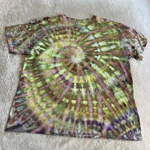 NUOVO Gildan Camicia Uomo Verde Giallo Viola Spirale Ice Tie Dye Manica Corta XL - Foto 1 di 7