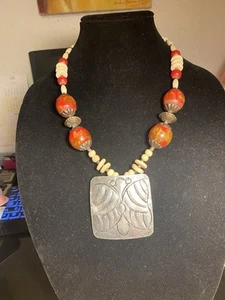 Tibet Buddhism Beeswax Prayer Beads Necklace With Silver Carved Amulet - Picture 1 of 7
