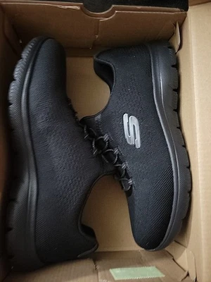 Nuevo Sneakers - Image 1 of 4