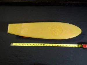 HUFFY Thunder Board Skateboard Urethane Vintage 1970's 24" Action Tail - Picture 1 of 9
