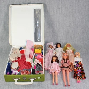 Lote Estuche de Transporte Accesorios Trajes Muñecas Barbie Moda Años 70 CLON VINTAGE - Imagen 1 de 24