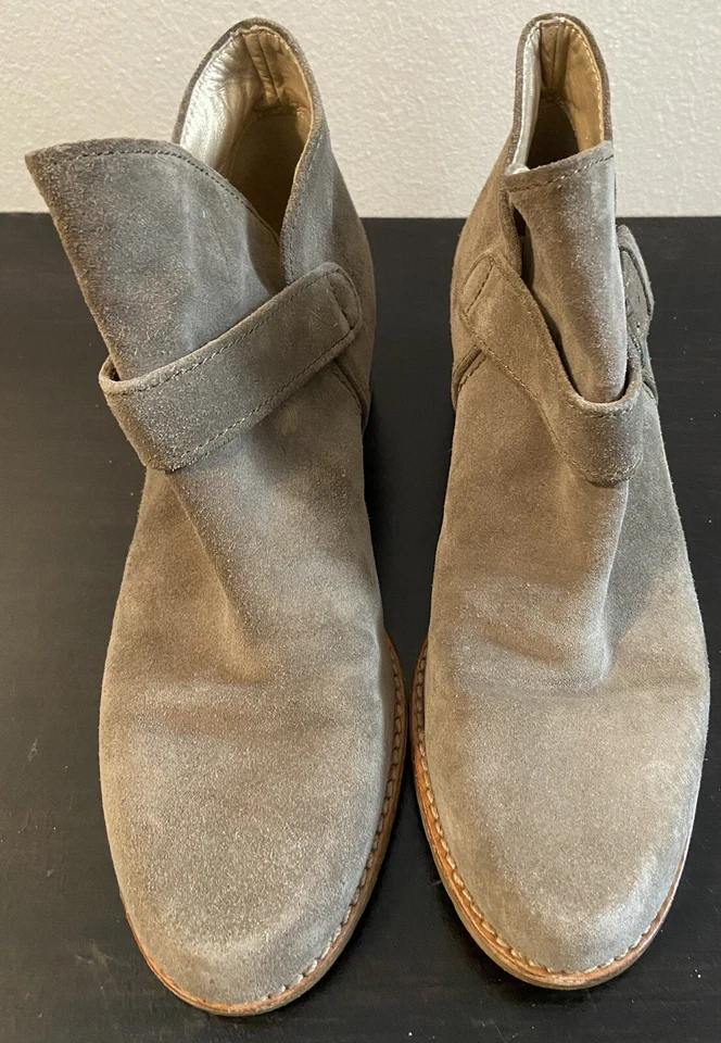 Stuart Weitzman Dude Tan Beige Suede Buckle Ankle Bootie Slip On Sz 7M Mint - Image 1 of 4