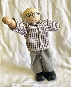 Vintage Traditional Wooden Small Doll Man Hand Made 4" Wears Folk folkloric Art - Picture 1 of 5