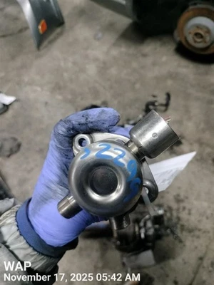 LEFT FUEL PUMP 2780701101 2012-2020 MERCEDES-BENZ S550 Foto 1 de 4