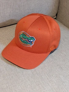 Cappello Berretto Florida Gators NCAA Uomo Arancione Top Of The World Flex Fit S/M - Foto 1 di 7