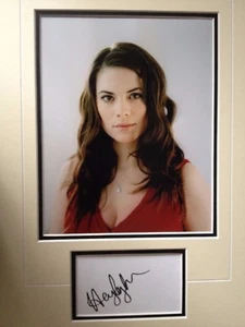 HAYLEY ATTWELL - BELIEBTE BRITISCHE SCHAUSPIELERIN - HERVORRAGENDE SIGNIERTE FOTOANZEIGE - Bild 1 von 1