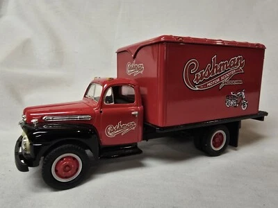 Camión Ford F-6 Cushman 1992 First Gear 1951 motor scooter 1/34 diecast sin caja Foto 1 de 4