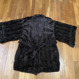 Natori Faux Fur Brown Plush ￼￼ short robe wrap - Picture 1 of 5