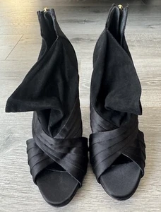 Rupert Sanderson Black Peep-toed Ankle Booties with Stiletto Heels in EU Size 36 - Picture 1 of 4