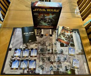 Star Wars Miniatures Revenge of the Sith Starter Game 20 Figures & Cards N9