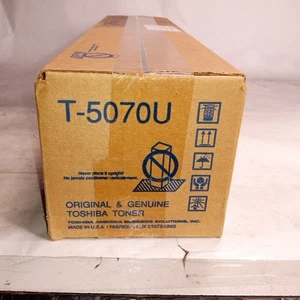 Toshiba T-5070U Genuine Toner Cartridge - Black - Picture 1 of 3