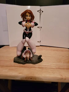 Ochaco Statue - Bild 1 von 1