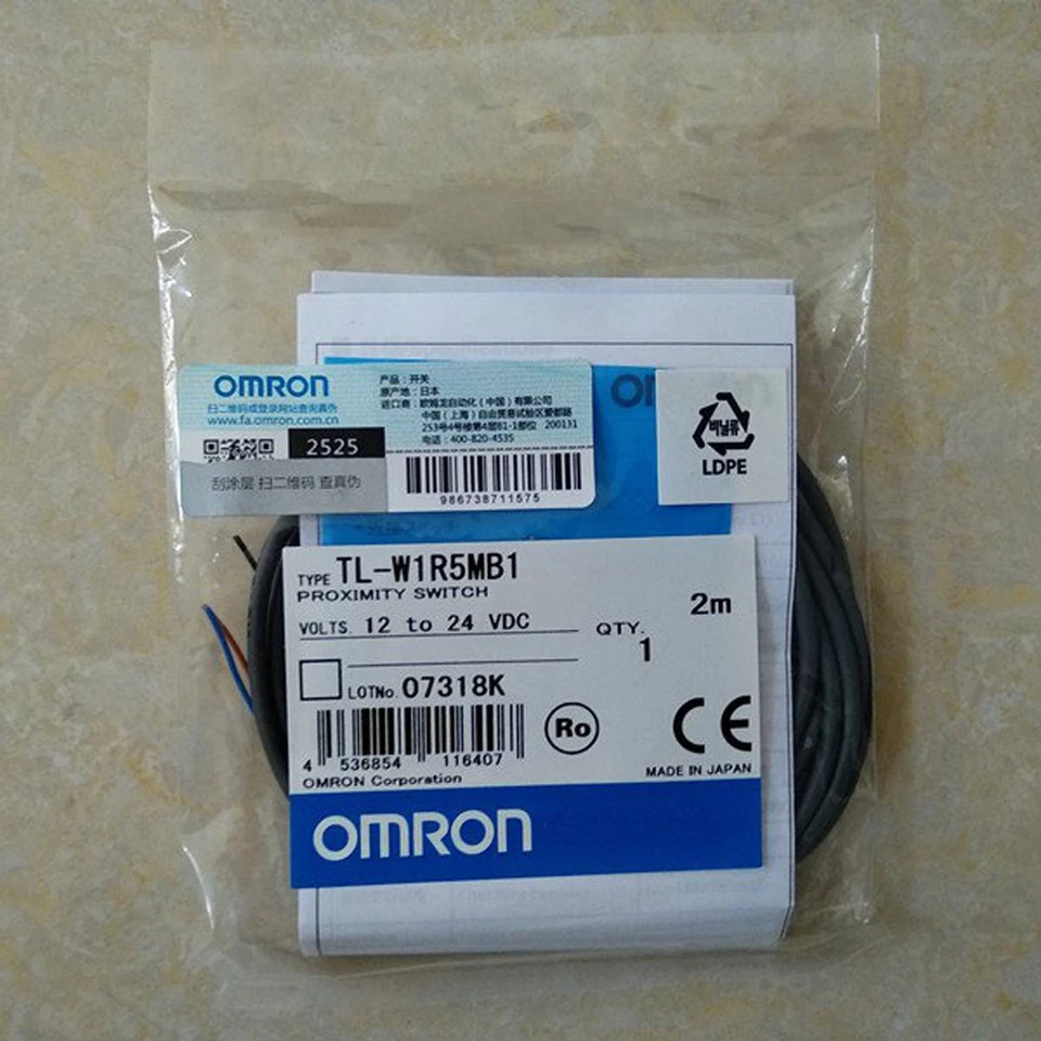 One Omron TL-W1R5MB1 Proximity Sensor TLW1R5MB1 New Free Shipping - Image 1 of 1