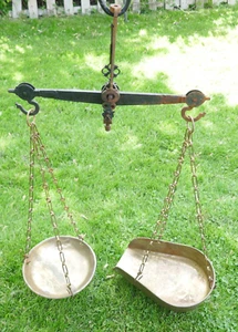 VTG Hanging Balance Beam Scale Weight Hooks Brass Tray Justice Apothecary TLM - Picture 1 of 22
