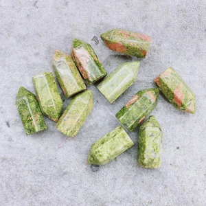 Torre de piedras preciosas de Reiki verde flor natural 10 piezas cristal cuarzo decoración curativa - Imagen 1 de 7