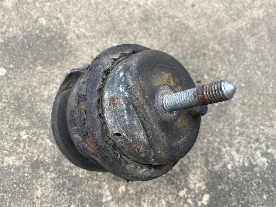 Saab 900 9-3 93 Motor Montaje Trasero 1994-2003 4283891 Foto 1 de 4