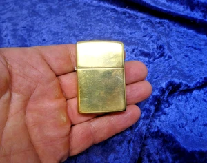 VINTAGE 1997 ZIPPO SOLID BRASS LIGHTER. NICE! - Picture 1 of 7