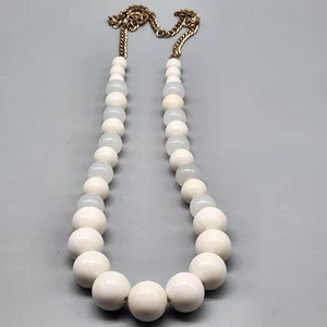 Vintage Chunky White Beaded Statement Necklace Gold Tone Chain 18 Inch Classic - Picture 1 of 6