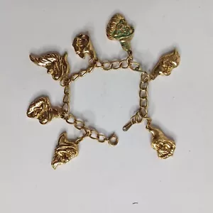 Disney Vintage Seven Dwarfs Dwarves Gold Tone Fashion Charm Bracelet 6 1/2" - Picture 1 of 4