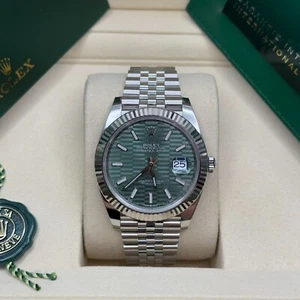 Rolex Datejust 41 Green Motif Dial Stainless Steel Fluted Bezel Jubilee Bracelet - Picture 1 of 7