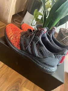 Adidas x Game of Thrones Ultra BOOST Targaryen Dragons EU 44 / US 10 - Bild 1 von 7