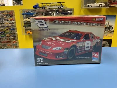 AMT ERTL #8 2005 MONTE CARLO NASCAR DALE WONHARDT JR. "NUEVO" Foto 1 de 4