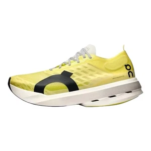 On Running Cloudboom Strike Limelight Wolf Herren 12 Carbon Plate Rennschuh - Bild 1 von 11