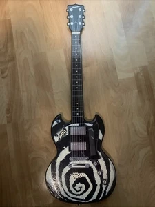 Paper Jamz Black White Guitar WowWee Series 1 Style 6 Instant Rock Star - Picture 1 of 1