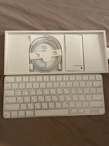 Apple Magic Keyboard Wireless Bluetooth Keyboard Rechargeable For Mac & Ipad - Picture 1 of 3