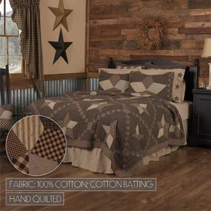 Farmhouse Star Patchwork Queen Quilt. VHC Brands. Black, Tan, Cream - Picture 1 of 3