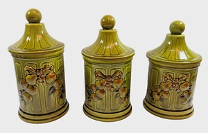 3 BOTES DE CERÁMICA DE LOS ANGELES CALIF EE. UU. Tapas de cinta de frutas en relieve años 60 DEFECTUOSAS - Imagen 1 de 12