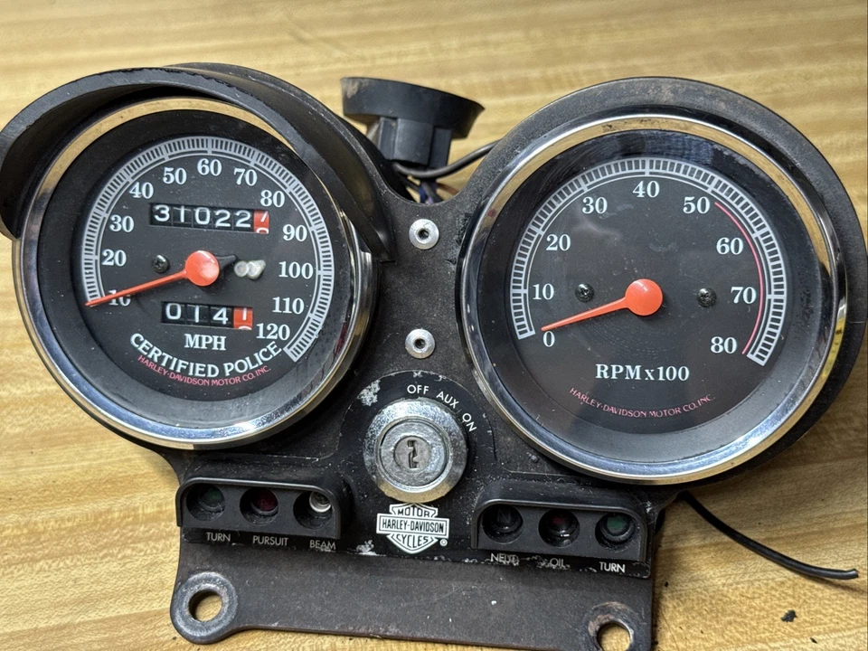 Harley-Davidson 1994 FXRP medidores soporte cableado OEM RARO Foto 1 de 4