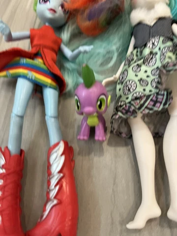 Lot of 2 My Little Pony Equestria Girls 9" dolls And Spike the Dragon Figurine Cover